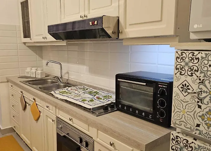 Prestigioso, Ristrutturato, 3 Balconi *