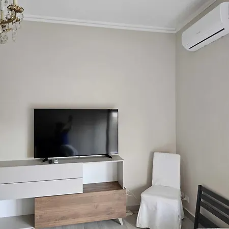 Appartamento Prestigioso, Ristrutturato, 3 Balconi * ريجّو دي كالابريا