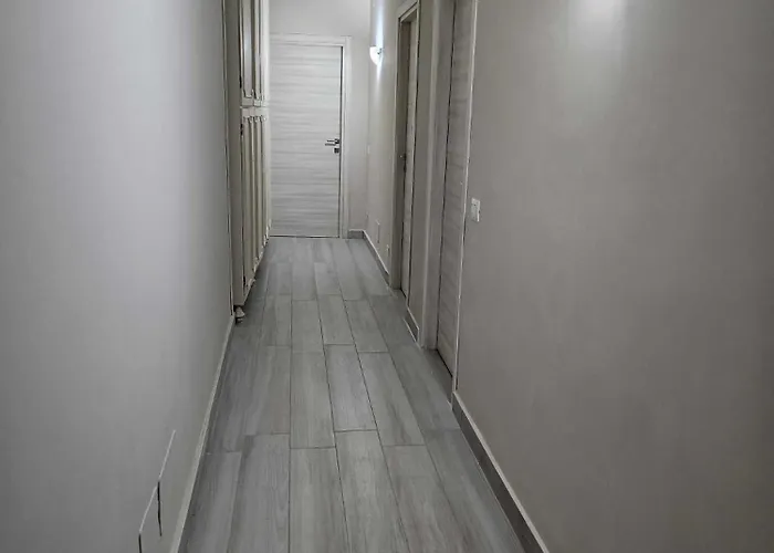 Apartment Prestigioso, Ristrutturato, 3 Balconi *