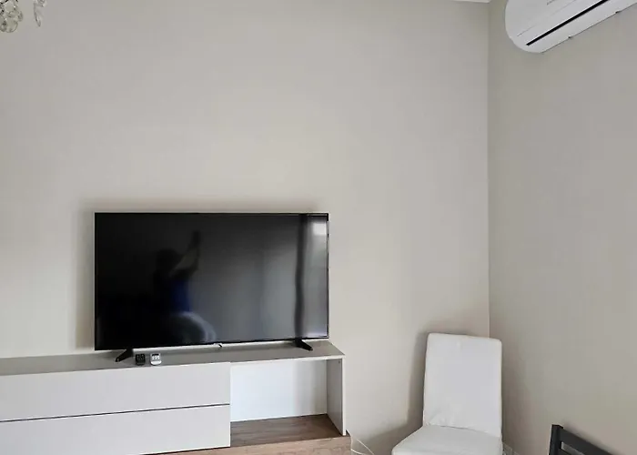 Prestigioso, Ristrutturato, 3 Balconi * Reggio Calabria